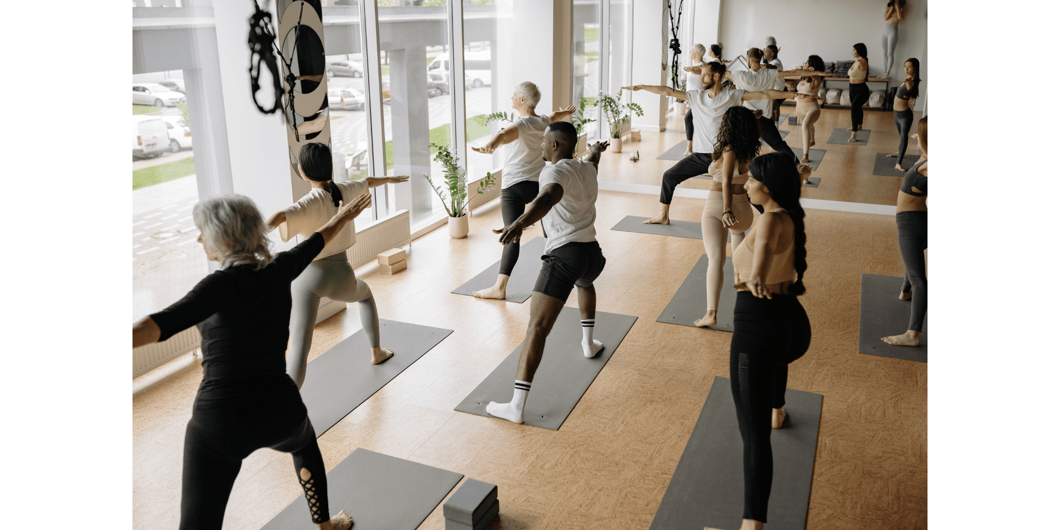 La méthode Feldenkrais vise à améliorer la connaissance de soi par des mouvements conscients. Cette technique est basée sur la découverte et l'apprentissage de modèles de mouvements variés et alternatifs. La méthode a pour finalité d’améliorer le bien-être, les performances sportives, la gestion du stress, et bien plus.